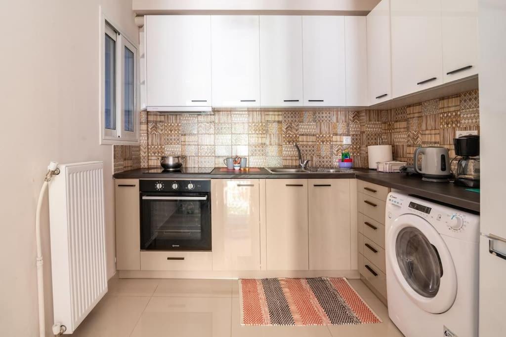 Innova I Apartment Athens